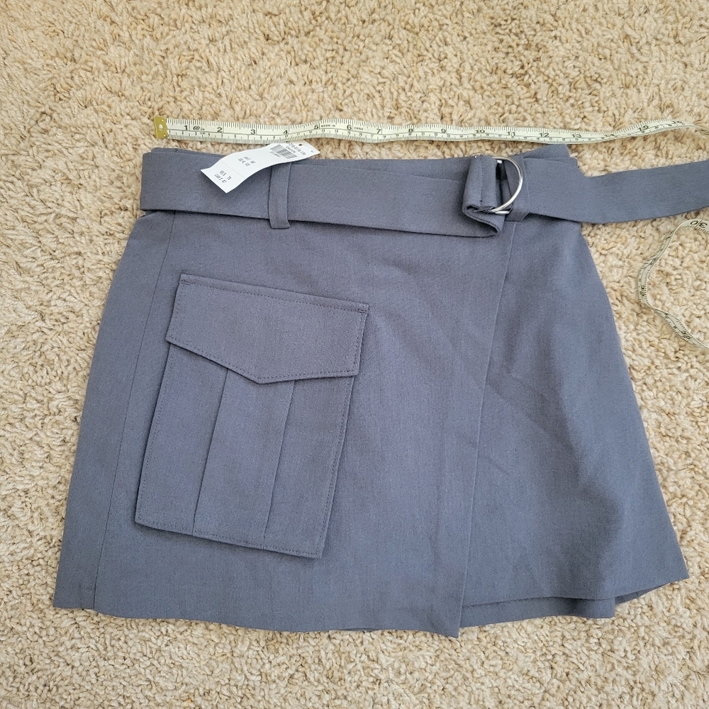 NWT Abercrombie and Fitch cargo skort XXS